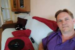 IMG_20190911_143343125_BURST000_COVER_TOP